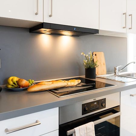 Altstadt Apartment 2 Zimmer Am Weibermarkt 로이틀링겐 외부 사진