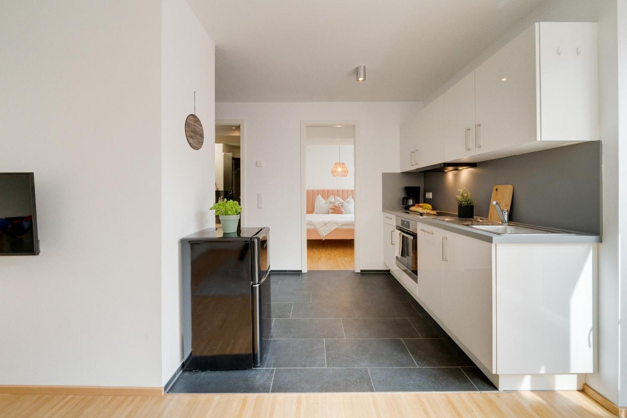 Altstadt Apartment 2 Zimmer Am Weibermarkt 로이틀링겐 외부 사진