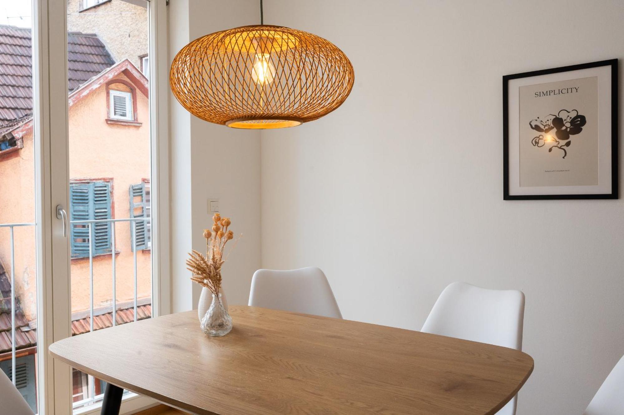 Altstadt Apartment 2 Zimmer Am Weibermarkt 로이틀링겐 외부 사진